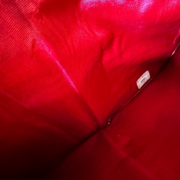 CHANEL Caviar Skin Long Bifold Wallet CC Logo With Box & Authenticity Card - Picture 16 of 16